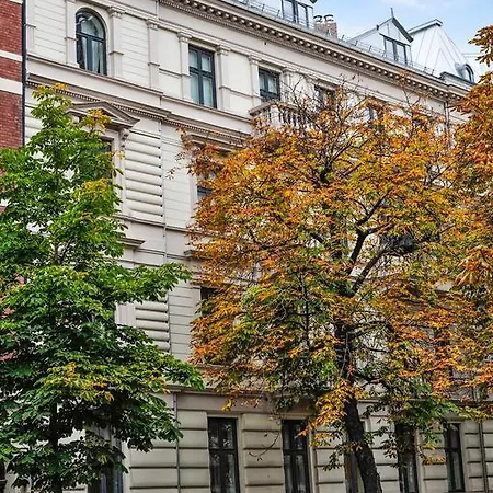 - Bygdoy Alle 11 * Oslo